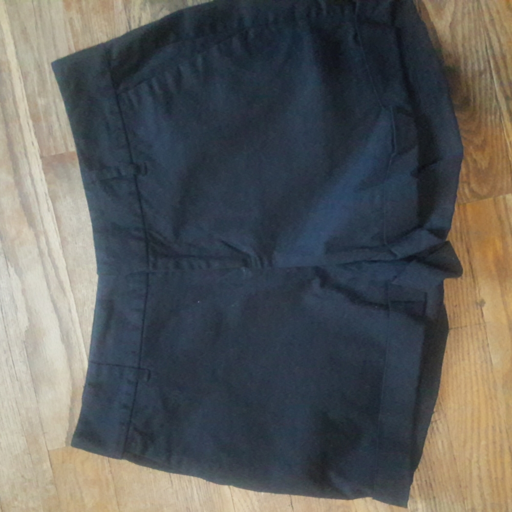 Shorts - Picture 6 of 6